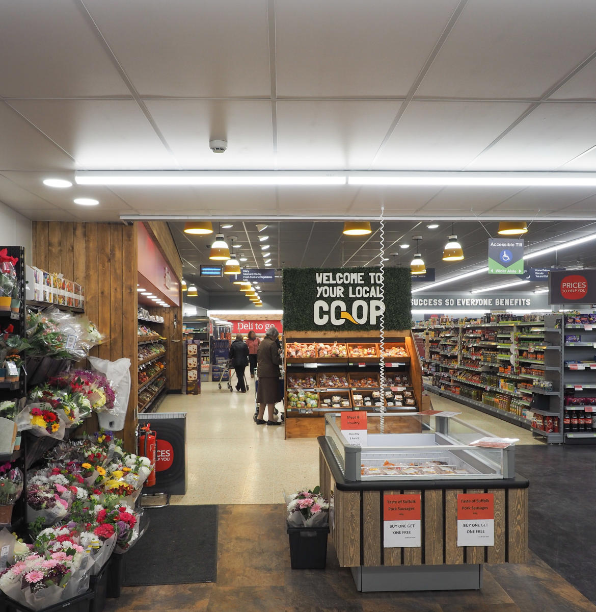 co-op-store-market-hill-framlingham-beacon-lights-projects